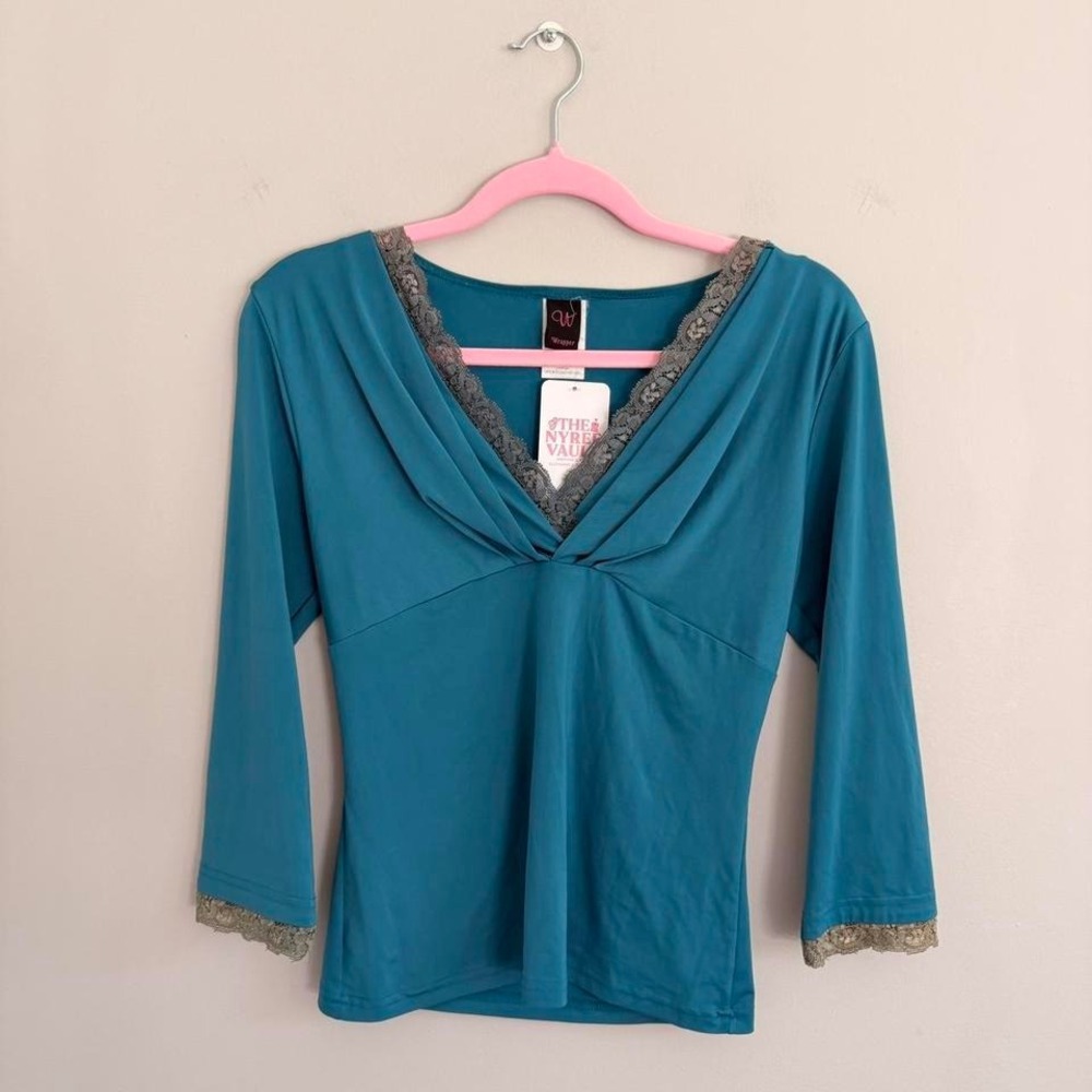 Y2K TEAL‎ WRAPPER LACE 3/4 SLEEVE TOP - Picture 2 of 6